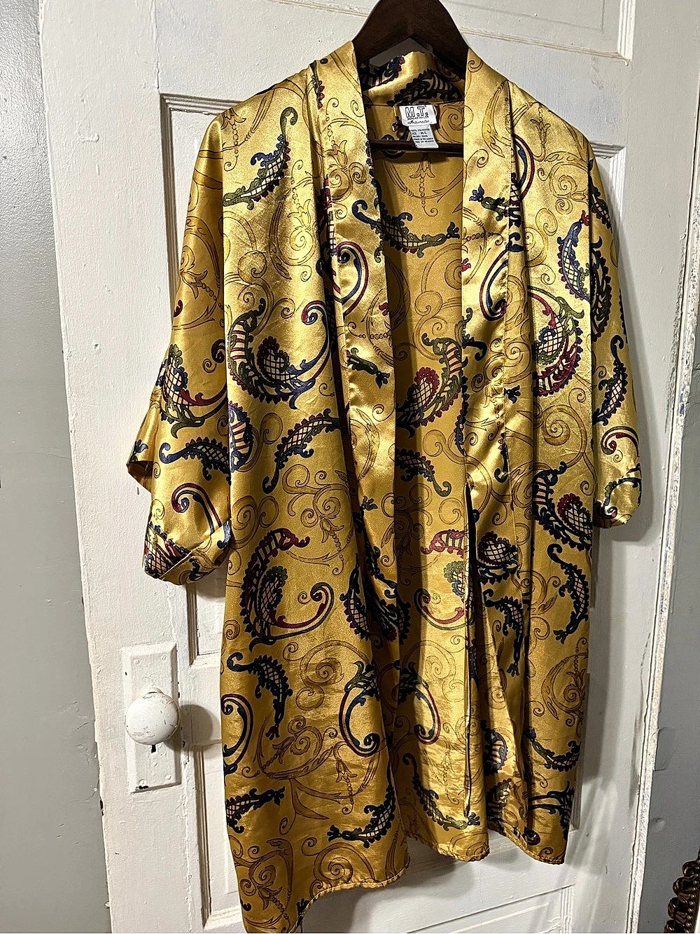 M. T. Morgan Taylor Intimates Paisley Robe in Gold Size M/L Like New